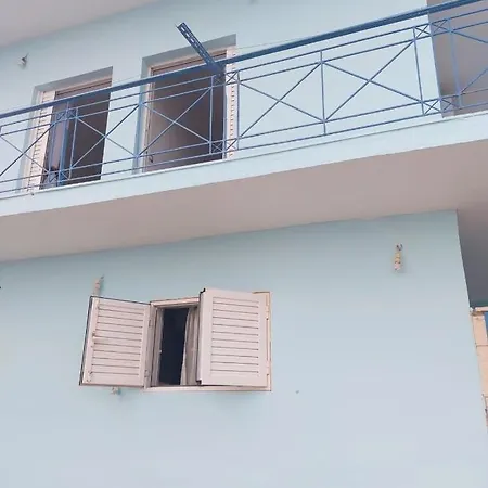 Himara Holiday House *